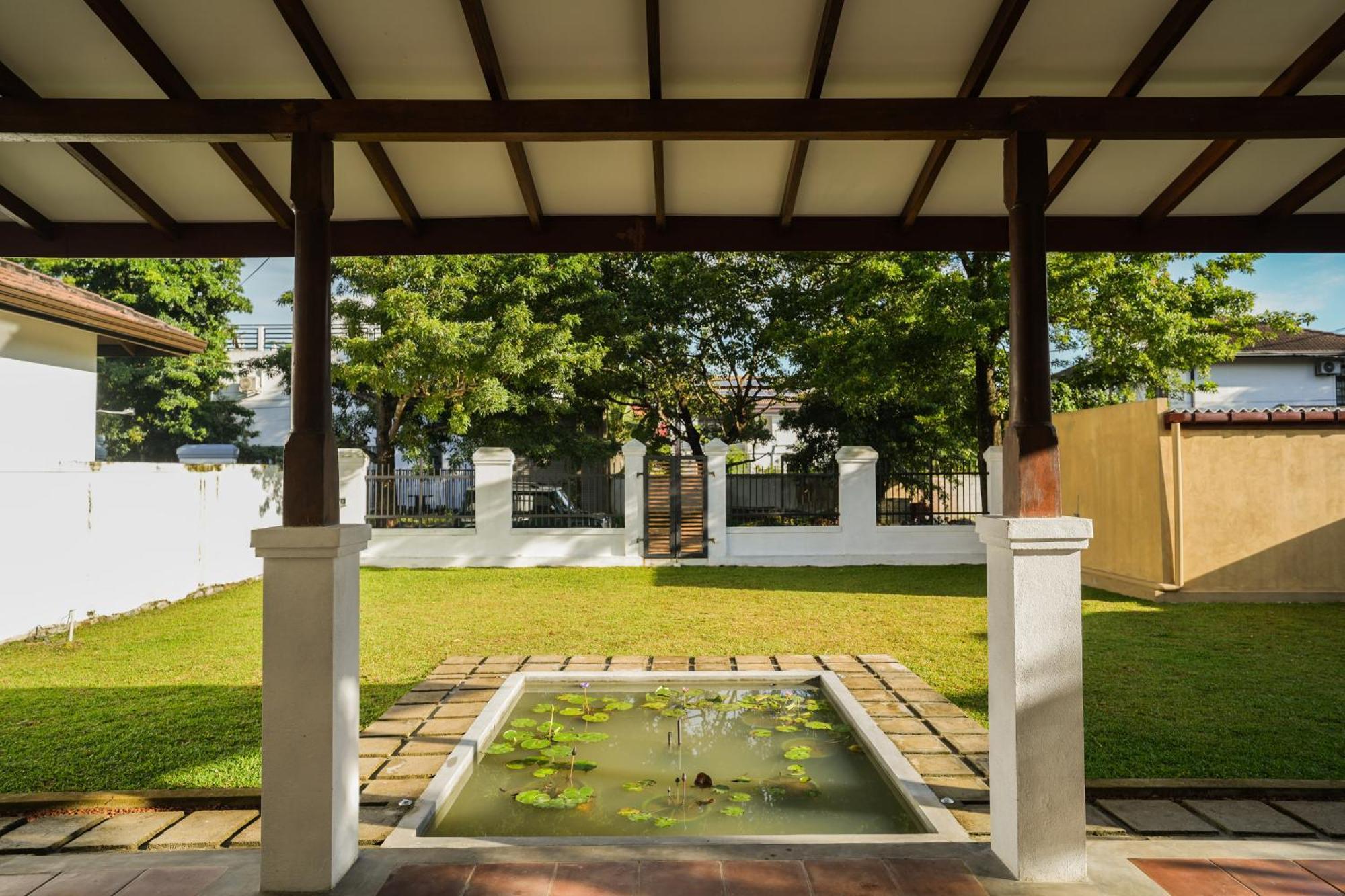 Summer House - Private Villa Close To International Airport Bia Ja-Ela Esterno foto